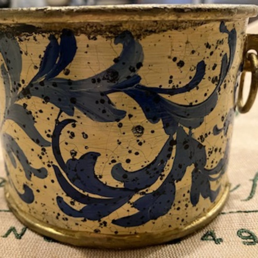 Vintage Tole Accent